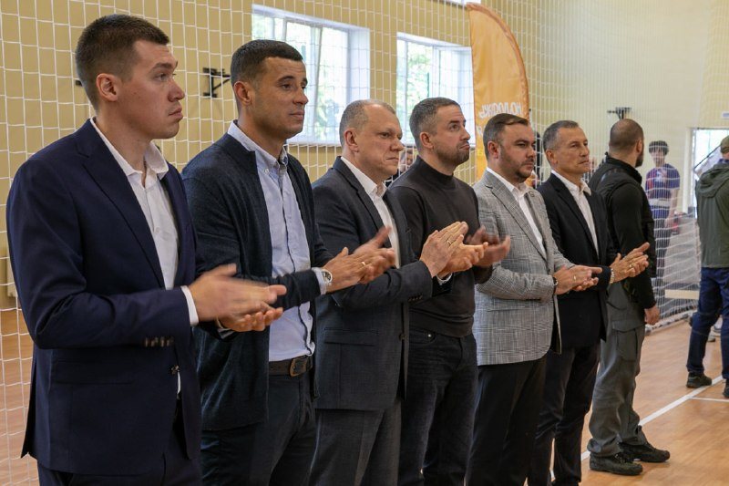 Заслуженный тренер России по боксу Владимир Дворцов стал почётным гражданином Мариуполя, фото 4 из 4