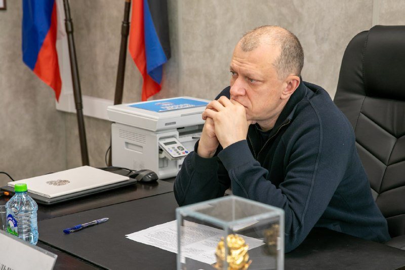 В Мариуполе контроль за восстановлением дома-долгостроя на улице Писарева вынесут на республиканский штаб, фото 1 из 2