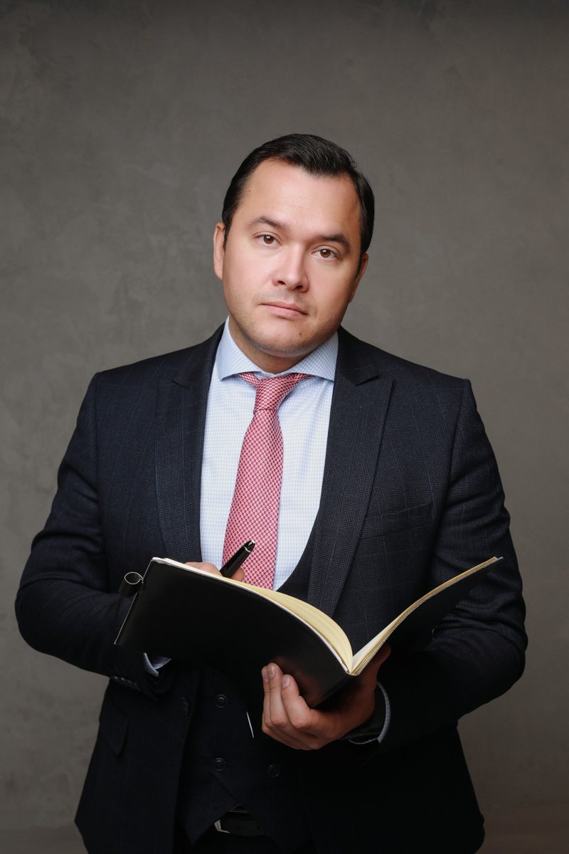 Владимир Владимирович Ковалев